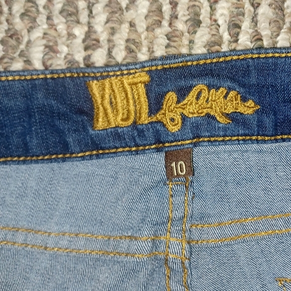 Kut from the Kloth Blue Jean Capris - Picture 5 of 5